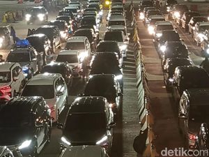 ASDP Catat 61.218 Pemudik di Pelabuhan Bakauheni Menyeberang ke Pulau Jawa