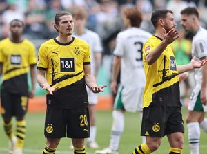 Gladbach Vs Dortmund: Die Borussen Menang 2-1