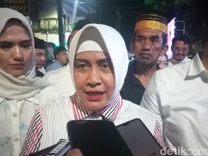 Indira Terus Ikhtiarkan Diusung Demokrat Meski Tak Diberi Surat Tugas Indira Terus Ikhtiarkan Diusung Demokrat Meski Tak Diberi Surat Tugas