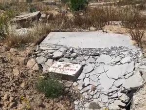 Makam Warga Palestina Dihancurkan Tentara Israel, Dalih Cari Jenazah Tahanan