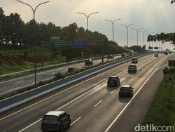Kok Bisa Jalan di Tol Cipali Berlubang hingga Sebabkan Banyak Mobil Pecah Ban?