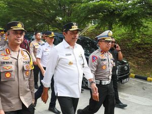 Pj Gubernur Sebut Perayaan Idul Fitri di Jateng Berjalan Lancar