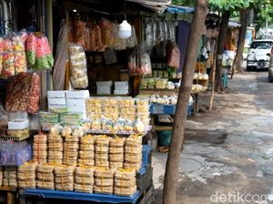 Pusat Oleh-oleh Legendaris Jalur Pantura Kota Probolinggo Tak Seramai Dulu Pusat Oleh-oleh Legendaris Jalur Pantura Kota Probolinggo Tak Seramai Dulu