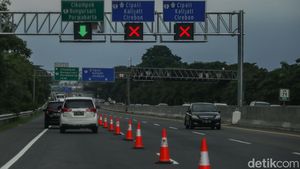 Urai Macet Arus Balik, Contraflow Tol Japek Dibuat 2 Lajur