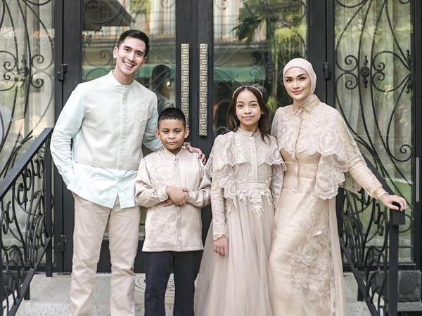 7 Foto Verrell Bramasta Rayakan Lebaran Bersama Putri Zulkifli Hasan