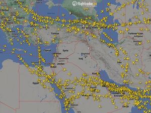 Aktivitas Penerbangan di Timur Tengah Terdampak Seusai Iran Serang Israel Aktivitas Penerbangan di Timur Tengah Terdampak Seusai Iran Serang Israel