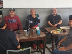 Jubir Prabowo Bertemu Petinggi PDIP Sumut, Ada Apa?