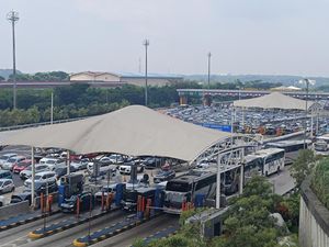 Lalin Padat, Contraflow Tol Japek Km 70-47 Arah Jakarta Akan Diberlakukan Lagi