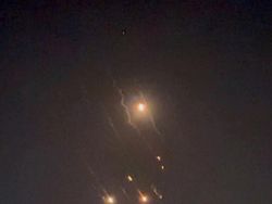 Pernyataan Saudi, China hingga Negara-negara Barat soal Iran vs Israel