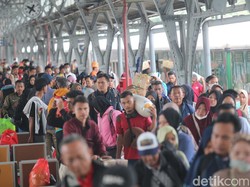 Arus Balik Lebaran, 47.317 Orang Tiba di Stasiun Gambir-Pasar Senen Hari Ini