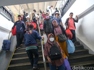 Alasan Pemudik Baru Balik ke Jakarta di H+7 Lebaran Alasan Pemudik Baru Balik ke Jakarta di H+7 Lebaran