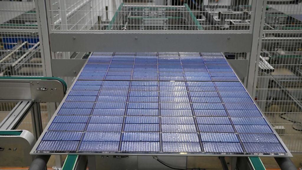 Eropa Banjir Produk China, Pabrik Panel Surya di Jerman Tutup Eropa Banjir Produk China, Pabrik Panel Surya di Jerman Tutup