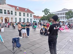 Cerita 3 Pemuda Jadi Fotografer Keliling di Kota Tua untuk Biaya Kuliah
