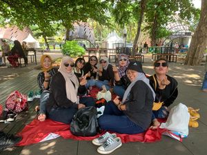 Cerita Geng Sultan Cisauk Pilih Botram di Ancol untuk Akhiri Libur Lebaran