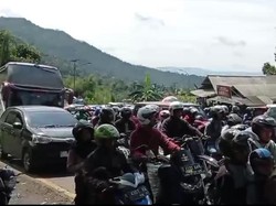 Jalur Gentong Tasikmalaya Macet Parah!
