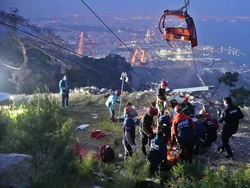 1 Orang Tewas-10 Terluka dalam Kecelakaan Kereta Gantung di Turki