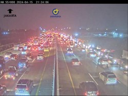 Titik Kemacetan di Tol Cikampek dan Cipularang Arah Jakarta Malam Ini