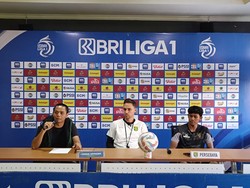 Liga 1: Paul Munster Ingin Persebaya Cetak Banyak Gol ke Gawang Dewa United