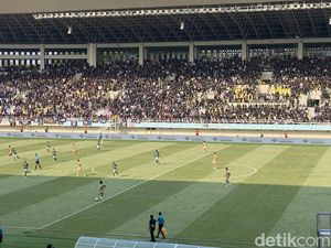 PSS Sleman Sementara Unggul 2-1 dari Arema FC