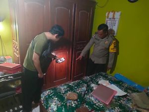 Resmob-Intelkam Selidiki Pembobolan Rumah di Jombang Saat Ditinggal Mudik Resmob-Intelkam Selidiki Pembobolan Rumah di Jombang Saat Ditinggal Mudik