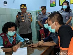Polres Trenggalek Cek Kesehatan Puluhan Tahanan Titipan di Rutan