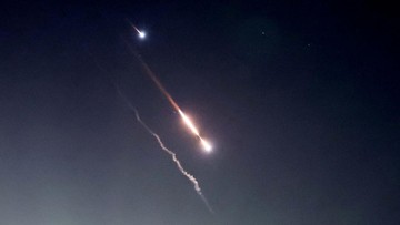 Sirene Meraung-raung, Yordania Cegat Rudal-Drone di Wilayahnya