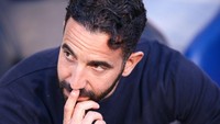 Ruben Amorim. Kiprah Amorim di klub Portugal Sporting sebelum ini sudah membuatnya sempat dispekulasikan menarik minat Tottenham Hotspur dan Liverpool.  Foto: Getty Images/Diogo Cardoso