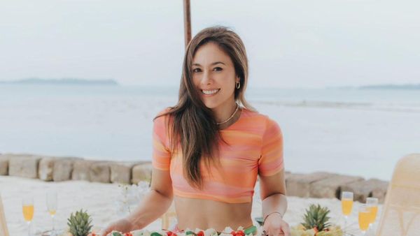 10 Potret Wulan Guritno Rayakan Ultah ke-43 Bareng Keluarga