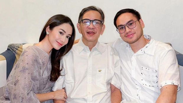 6 Potret Terbaru Ray Sahetapy Usai Idap Stroke
