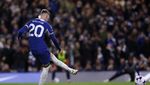 Detik-detik Pemain Chelsea Berebut Penalti