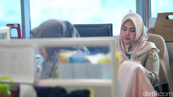 Hari Pertama Kerja, Begini Suasana di BKD DKI Jakarta