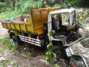 Kecelakaan Horor Pikap Vs Truk di Halmahera Barat, 3 Orang Tewas-9 Terluka