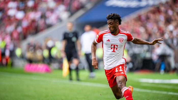 MUNICH, GERMANY - APRIL 13: Kingsley Coman of FC Bayern Muenchen runs with the ball during the Bundesliga match between FC Bayern München and 1. FC Köln at Allianz Arena on April 13, 2024 in Munich, Germany. (Photo by Kevin Voigt/Getty Images)
