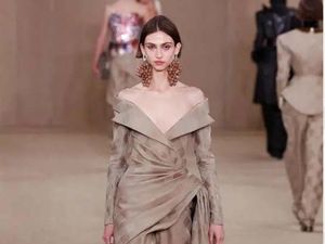 10 Koleksi Balmain untuk Musim Dingin 2024, Busana Terinspirasi Kota Bordeaux 10 Koleksi Balmain untuk Musim Dingin 2024, Busana Terinspirasi Kota Bordeaux