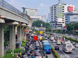 Penampakan Jalan di Jakarta Mulai Macet Pagi Ini
