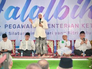 Menaker Minta Pegawai Tingkatkan Etos Kerja & Pelayanan Usai Libur Lebaran Menaker Minta Pegawai Tingkatkan Etos Kerja & Pelayanan Usai Libur Lebaran