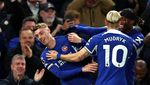 Palmer Pamer Gol, Chelsea Gasak Everton