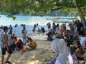 4 Wisata Trenggalek Ini Dibanjiri 25 Ribu Pengunjung Saat Libur Lebaran 4 Wisata Trenggalek Ini Dibanjiri 25 Ribu Pengunjung Saat Libur Lebaran
