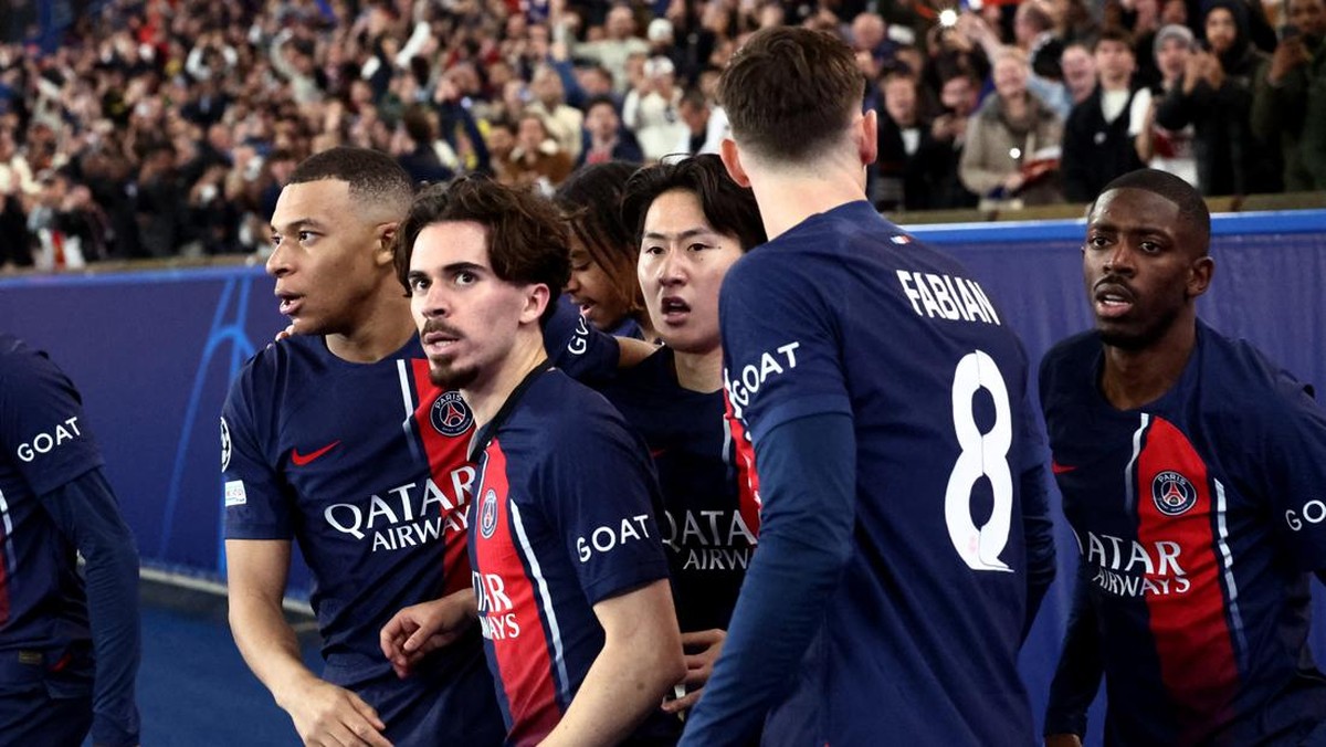 Paris Saint-Germain yakin bisa balikkan keadaan di kandang Barcelona (REUTERS/Stephanie Lecocq)