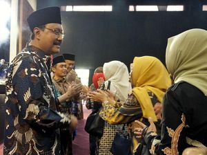 Gus Ipul Halalbihalal dengan ASN Pemkot Pasuruan, Beri Pesan soal Kinerja Gus Ipul Halalbihalal dengan ASN Pemkot Pasuruan, Beri Pesan soal Kinerja