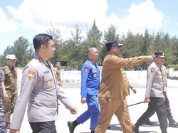 Pj Gubernur Babel Minta Muara Jelitik Segera Dikeruk Demi Nelayan