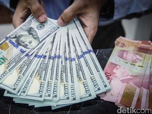 Dampak Ngeri Bila dolar AS Terus Tekuk Rupiah: Harga Barang Naik, Daya Beli Lesu Dampak Ngeri Bila dolar AS Terus Tekuk Rupiah: Harga Barang Naik, Daya Beli Lesu