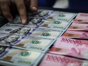 Waswas Rasio Utang RI Naik Jadi Biang Kerok Dolar AS Tembus Rp 16.400 Waswas Rasio Utang RI Naik Jadi Biang Kerok Dolar AS Tembus Rp 16.400
