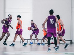 Bima Perkasa Genjot Latihan Tatap 2 Laga Kandang di IBL 2024