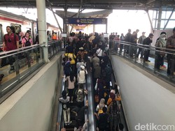 Libur Lebaran Usai, Stasiun Manggarai Dirasa Belum Padat Seperti Biasa