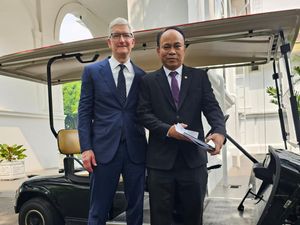 Ini Alasan Pemerintah Rayu Apple Bangun Pabrik di RI Ini Alasan Pemerintah Rayu Apple Bangun Pabrik di RI