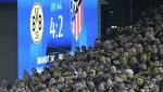Diego Simeone Garuk-garuk, Nunduk, Nyusruk