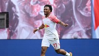 5. Lois Openda, RB Leipzig – 28 (22 gol, 6 assist). Foto: REUTERS/Annegret Hilse
