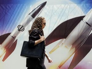 Mengapa Yordania Ikut Cegat Serangan Iran ke Israel? Mengapa Yordania Ikut Cegat Serangan Iran ke Israel?