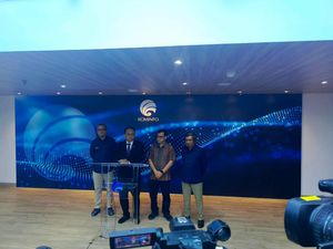 Buka-bukaan Menkominfo soal Pertemuan Jokowi dengan Bos Apple